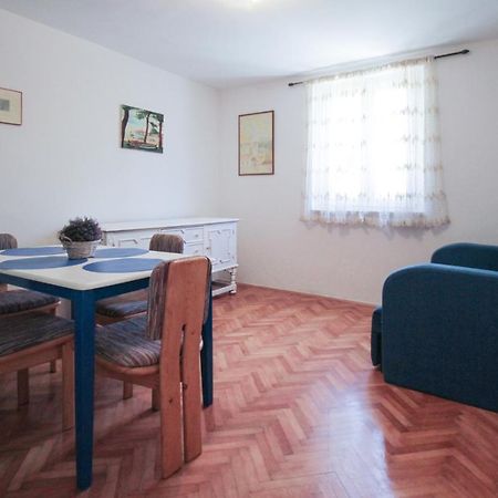 Apartment La Traviata With Parking Ρόβινι Εξωτερικό φωτογραφία